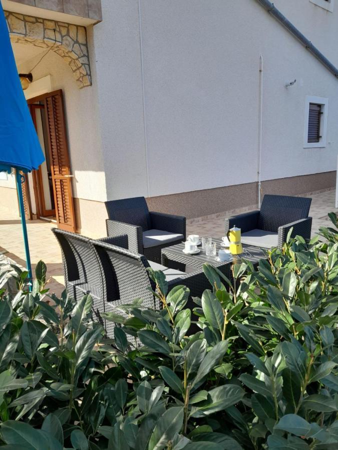 Apartment Dean Klimno Dış mekan fotoğraf